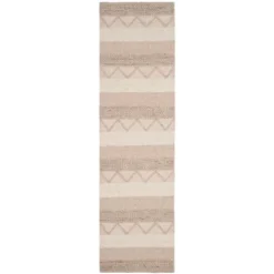 Roseville Tufted Rug - Safavieh -Decor Haven Shop GUEST 215ee138 451e 4cca 98c1 306b9077fe12