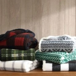 50"x60" Cabin Plaid Reversible Throw Blanket - Eddie Bauer -Decor Haven Shop GUEST 22b38cad 5597 42e1 8424 180f09ef7b3a