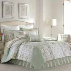 Green Harper Comforter Set - Laura Ashley -Decor Haven Shop GUEST 529e5b15 5cc8 43e6 8511 75d18fd1a4cd