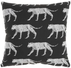 Mina Victory Life Styles Cheetahs Indoor Throw Pillow -Decor Haven Shop GUEST 8842304c 597b 4489 90d1 c6d72720121c