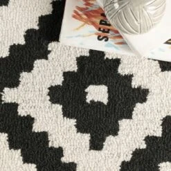 NuLOOM Kellee Hand Tufted Geometric Wool Area Rug -Decor Haven Shop GUEST b06f88ac 20a9 4ad3 818f 92238166071f