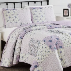 Elissa Patchwork Quilt Set Purple/White - Cannon -Decor Haven Shop GUEST b161a86b 9edd 4634 b455 1a0792dd3fd9