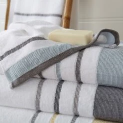 100% Cotton Quick-Dry Decorative Stripe Bath Towel Set -Decor Haven Shop GUEST c343b6cd 3c4a 4d46 ac0e 6416f244ddce