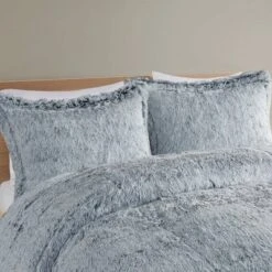 Intelligent Design Leena Shaggy Long Faux Fur Comforter Mini Set -Decor Haven Shop GUEST c9742494 36ad 4b1f adf6 d61e9025e66b